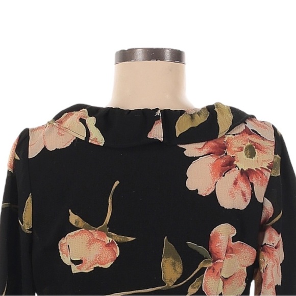 LF Seek The Label Floral Boho Black Ruffled Faux Wrap Crepe Crop Top Size S - Picture 4 of 11